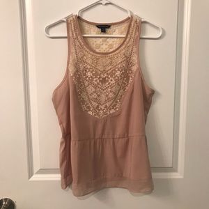 AMERICAN EAGLE OUTFITTERS Mauve Lace Peplum Tank